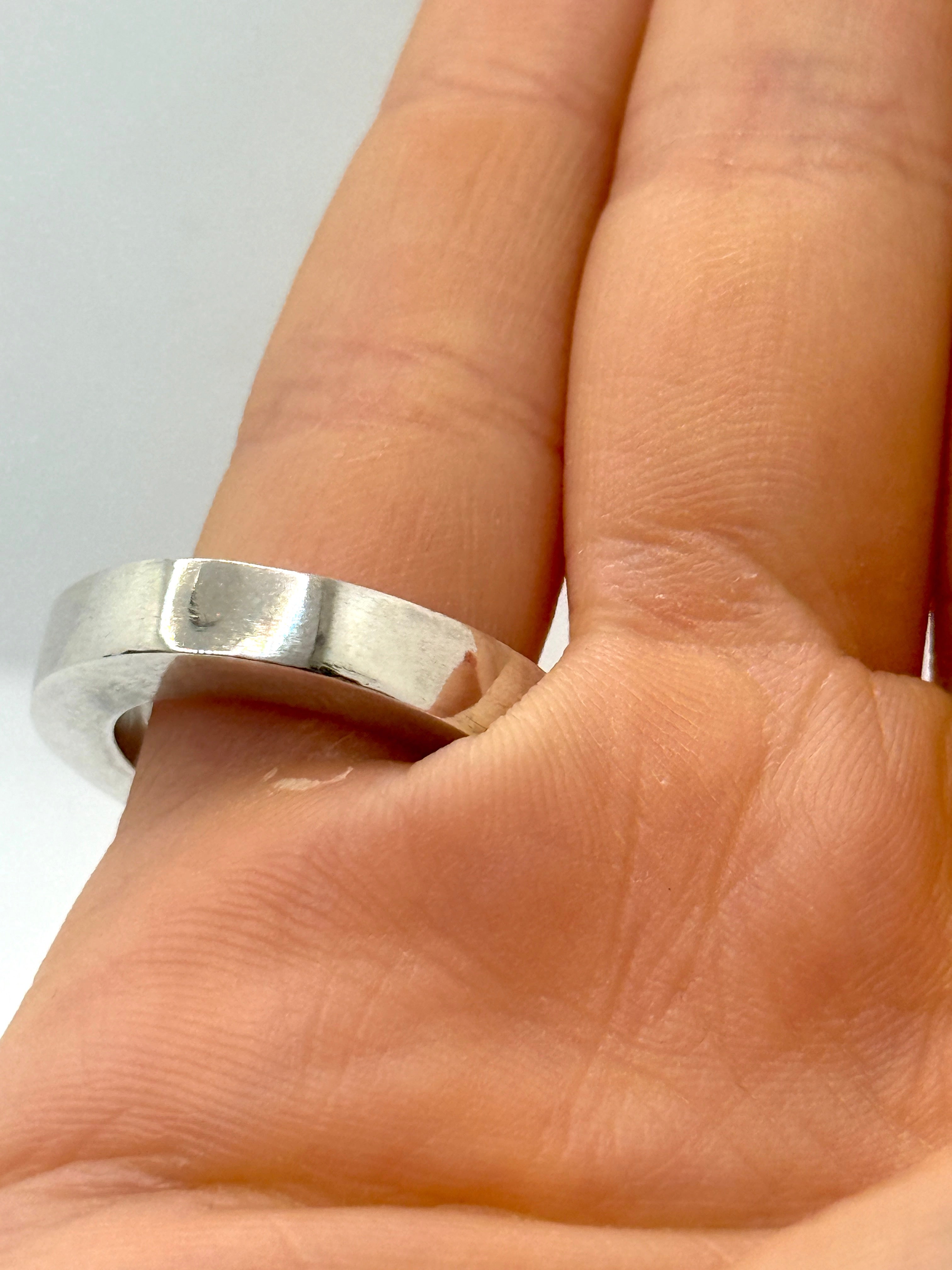 Bold Band Ring - 925 Sterling Silver - Handcrafted – Stööki