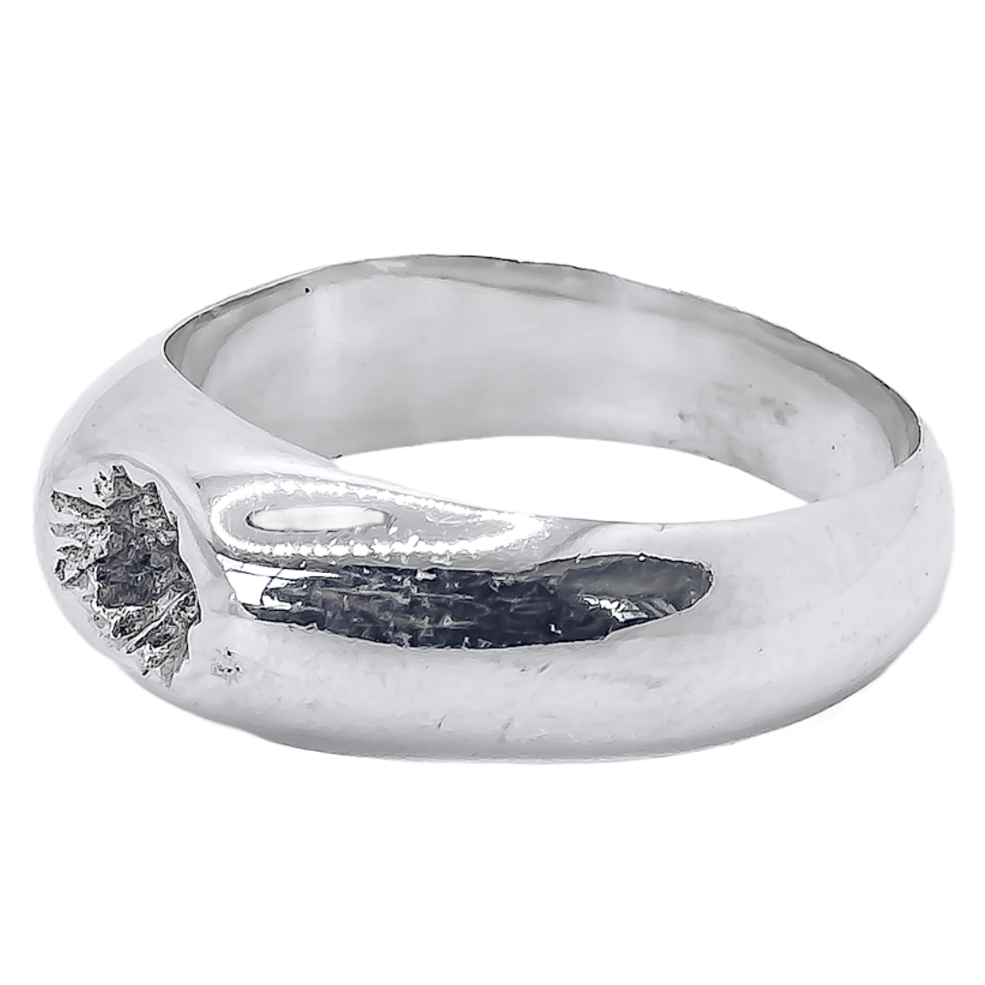Crater Signet - 925 Sterling Silver