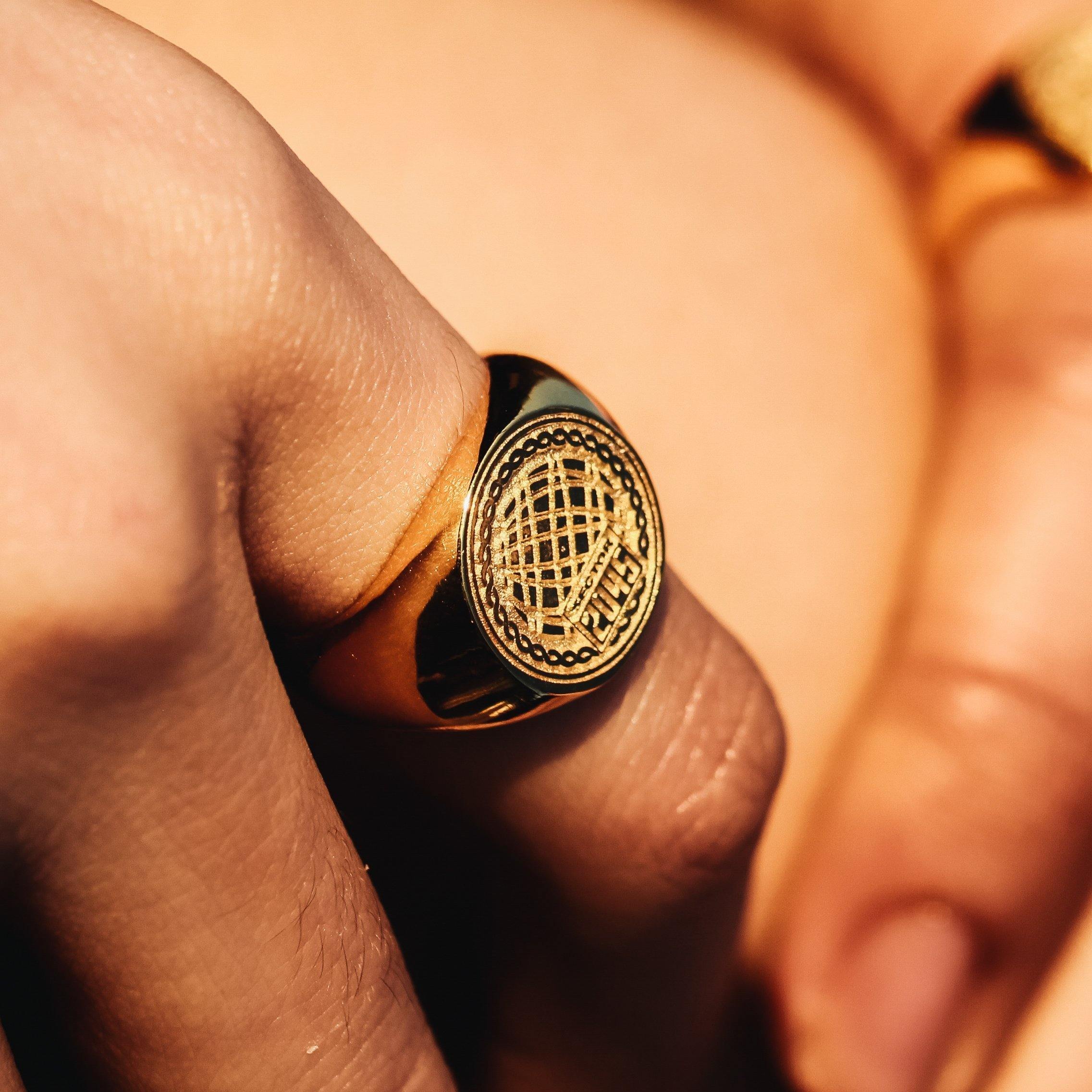 2045 SOVEREIGN RING - GOLD - Stööki