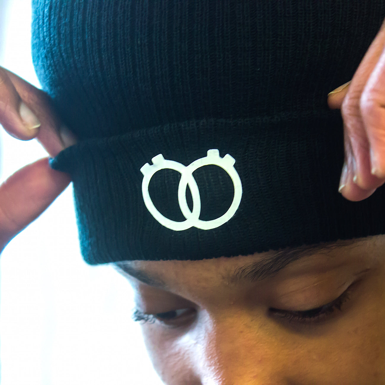 Infinity Beanie Hat - BLACK / WHITE