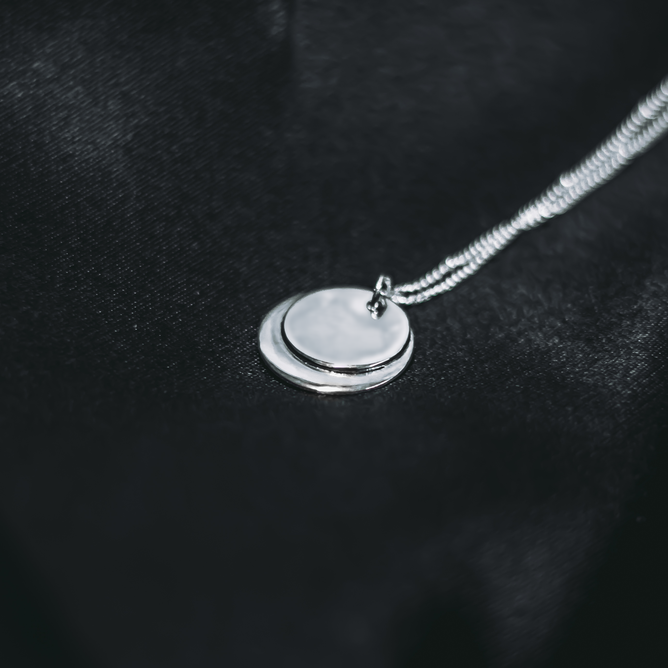 Eclipse Pendant Necklace - Silver