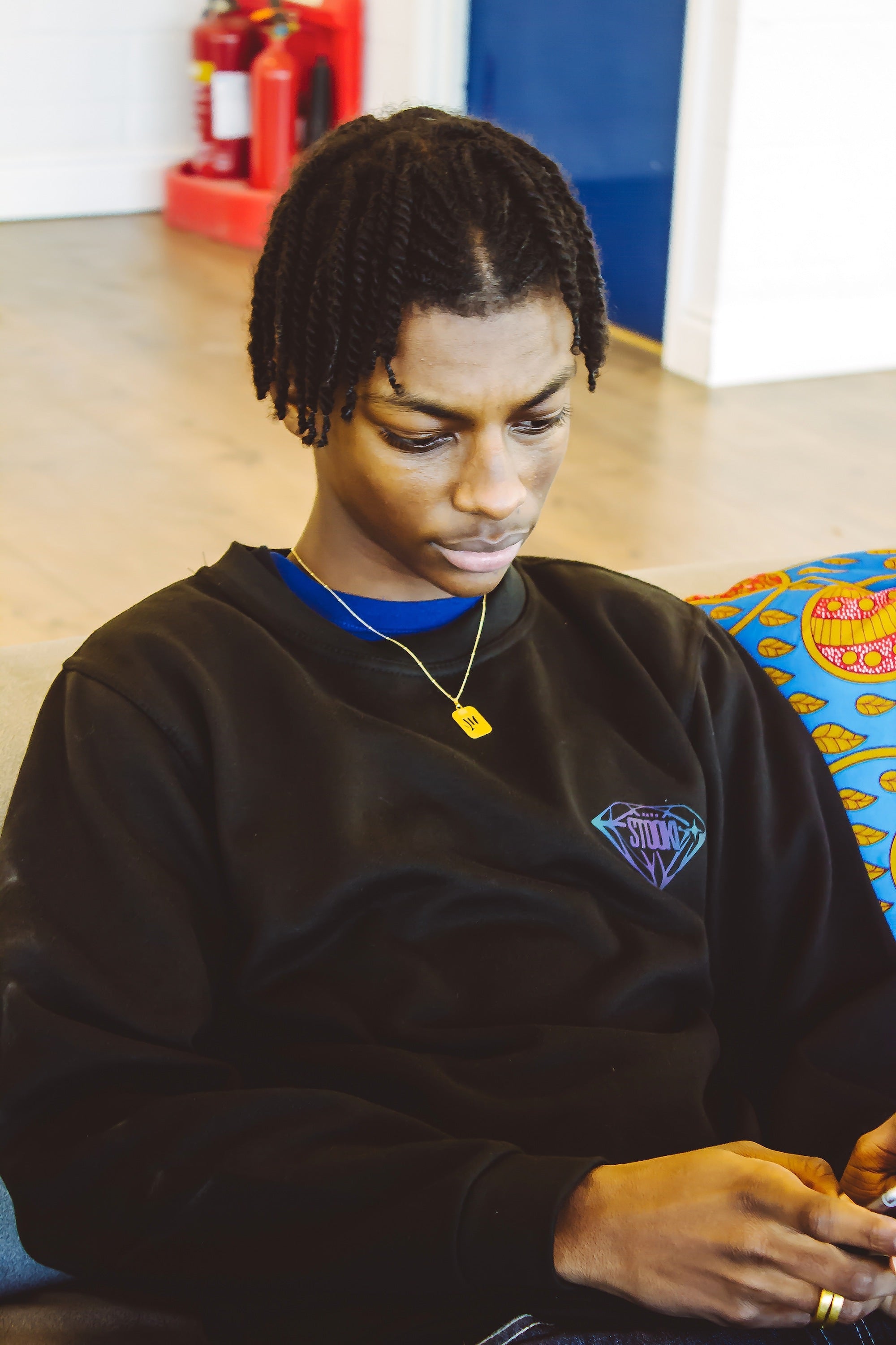 Diamond Legacy Sweatshirt (SMALL LOGO) - BLACK / REFLECTIVE