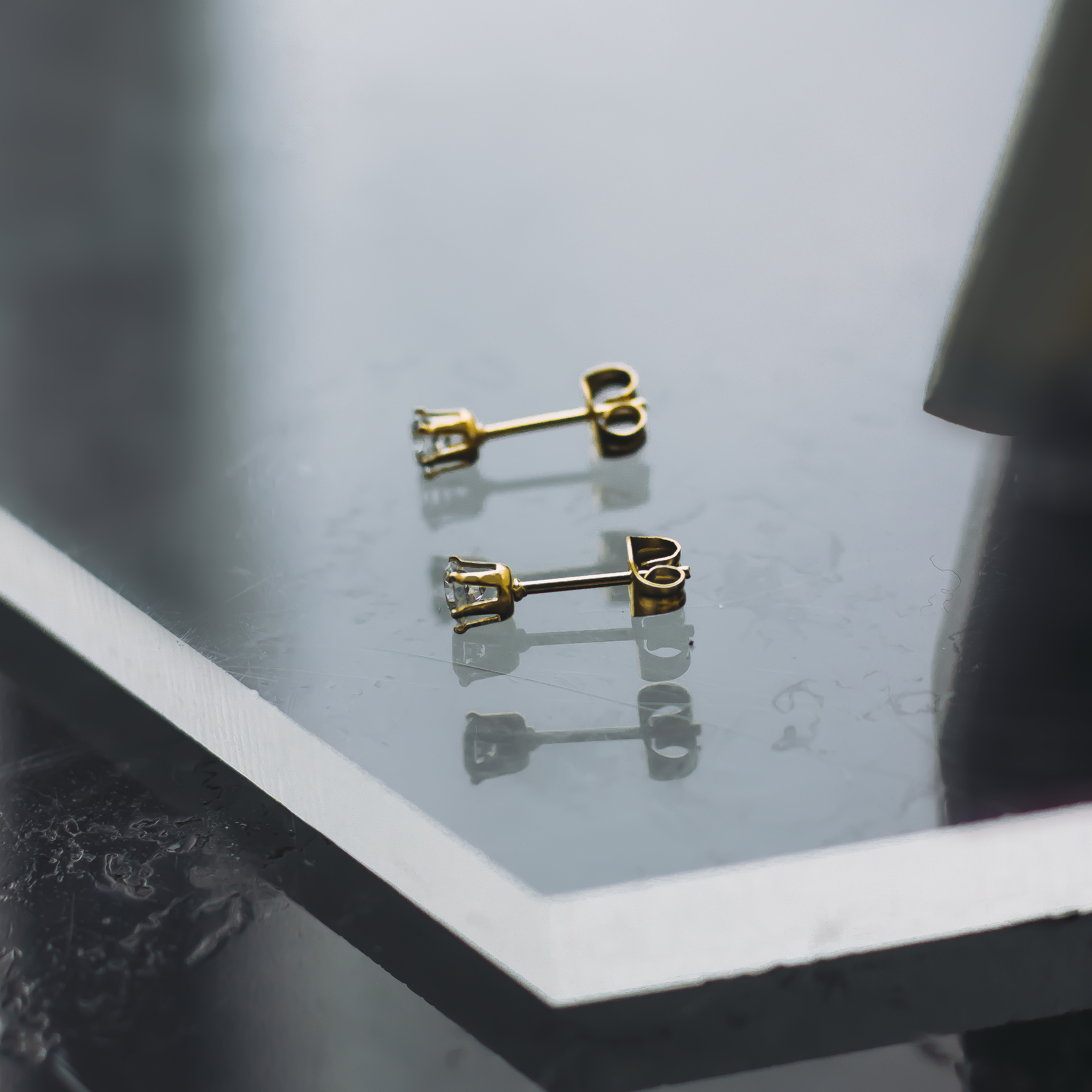 SOLSTICE Stud Earrings