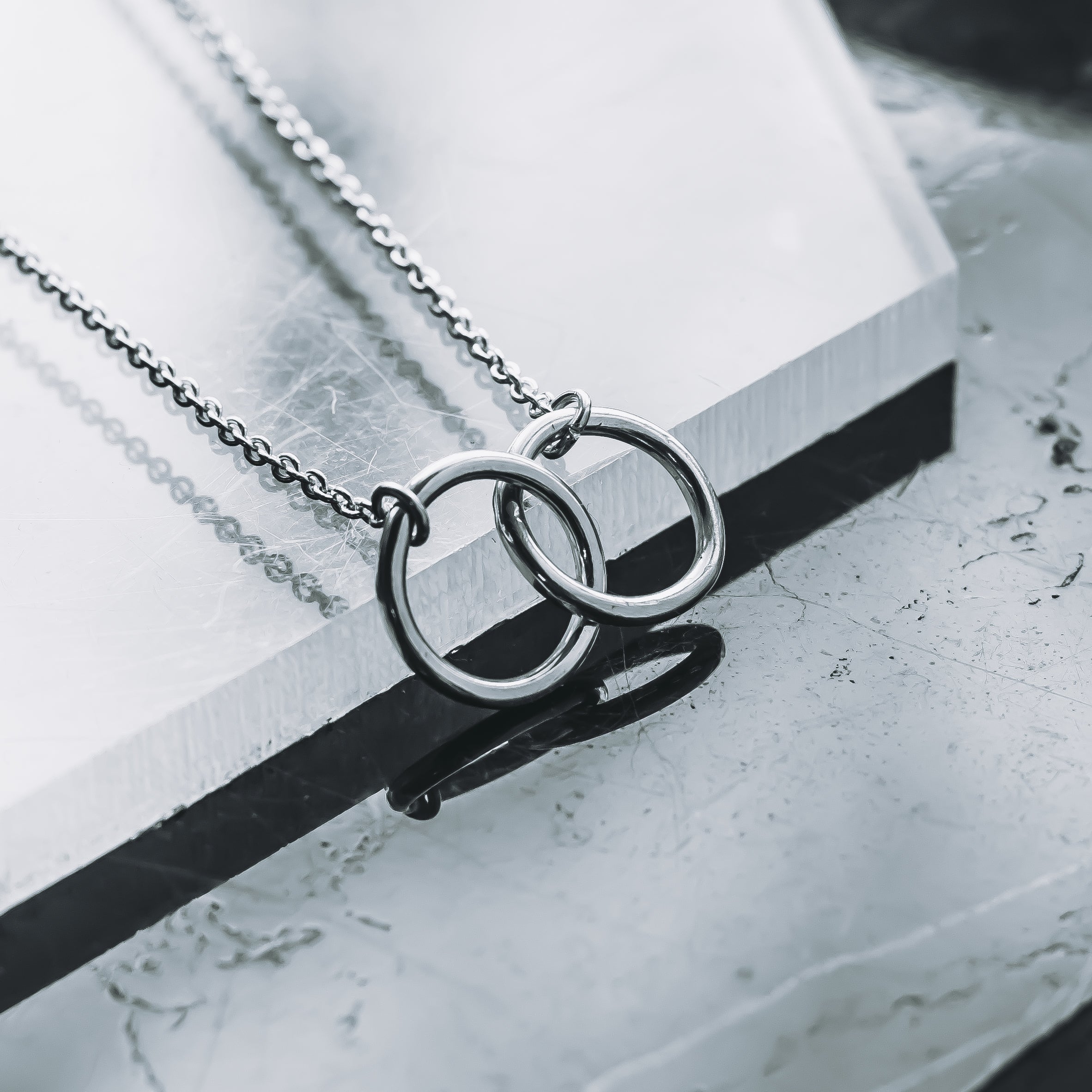 Eternity Link - Necklace