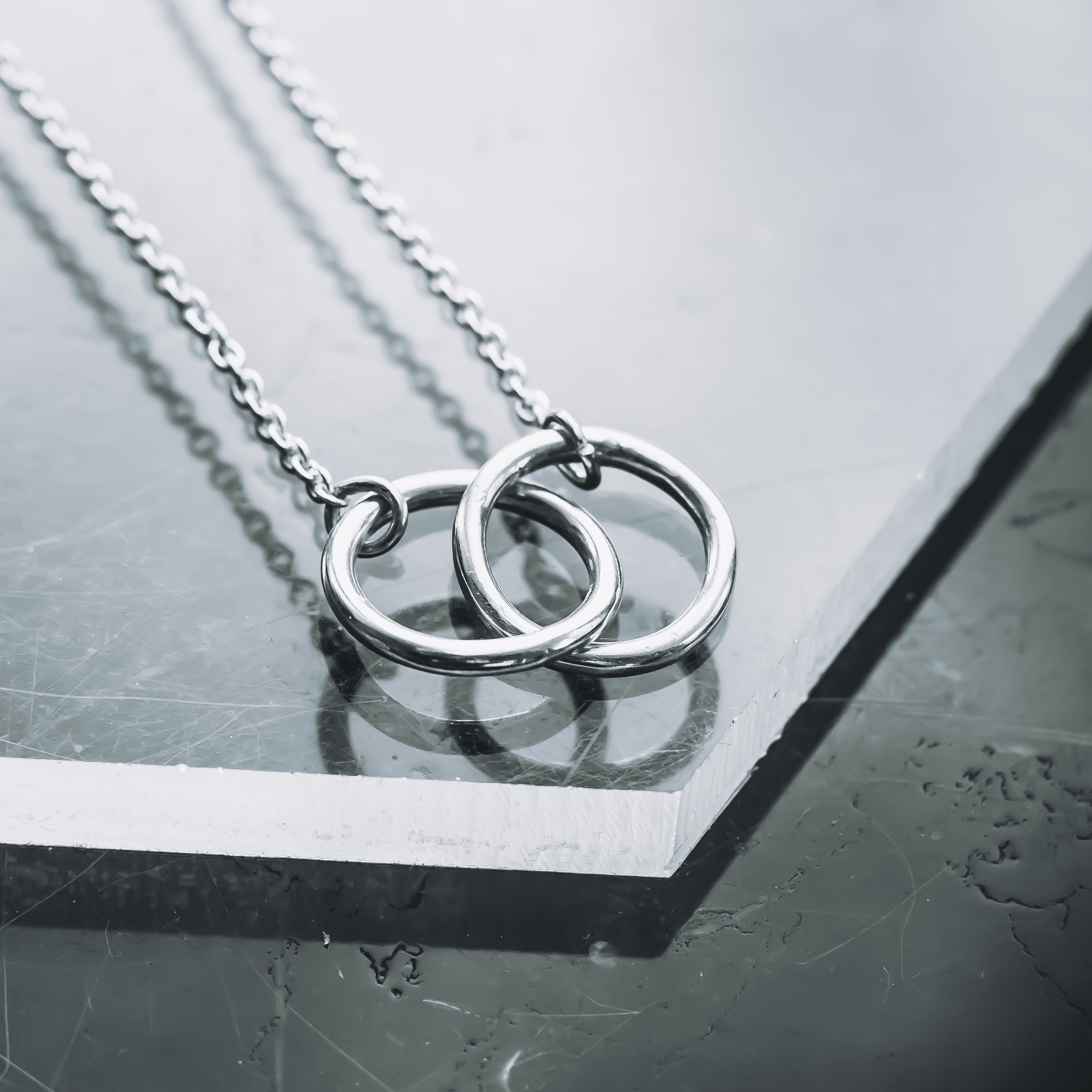 Eternity Link - Necklace